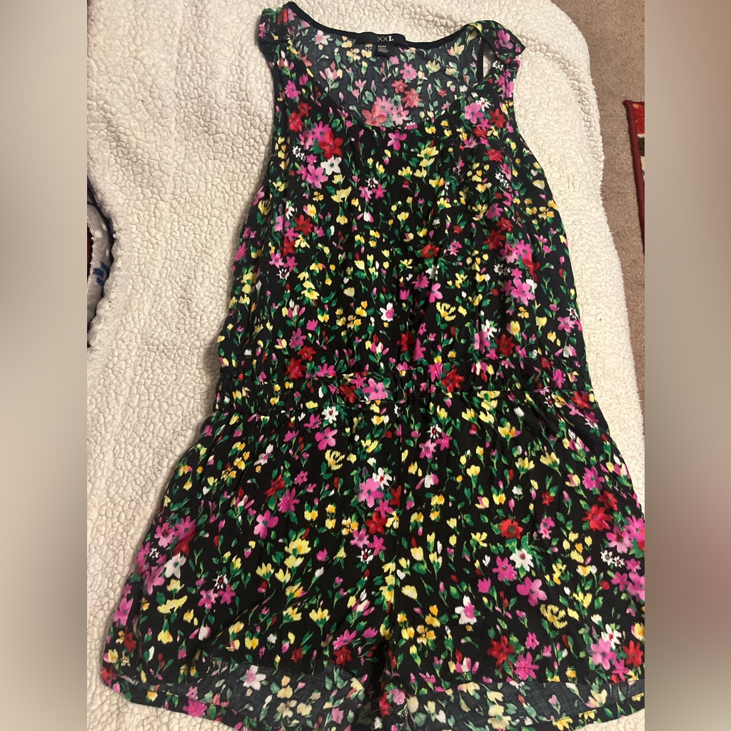 Forever 21 Brand Floral Romper